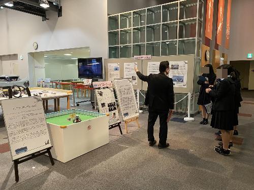川口市立科学館の展示1