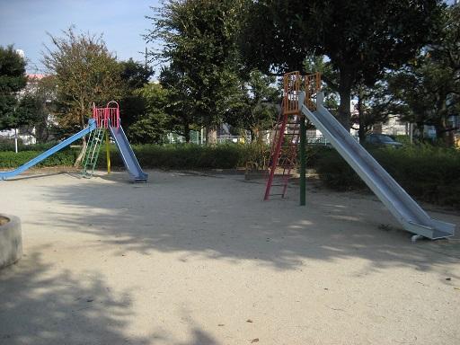 戸塚榎戸公園の遊具