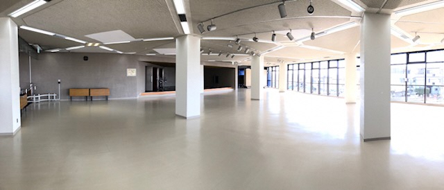 展示ホール写真