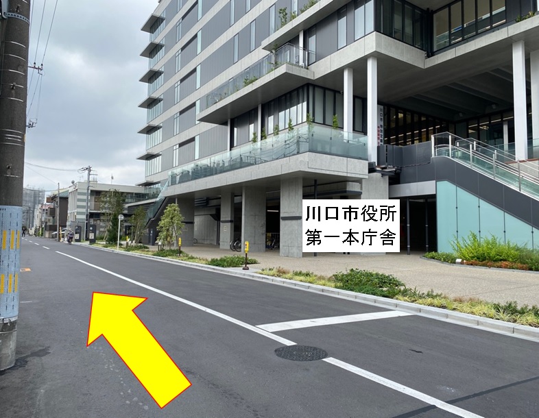 第一本庁舎駐車場案内2