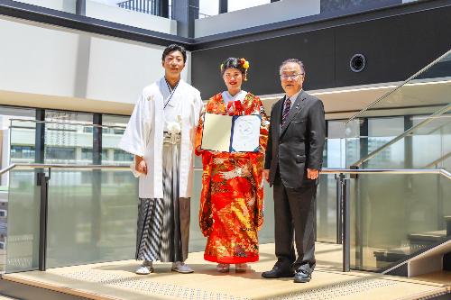 結婚宣誓書署名式写真