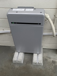 蓄電池