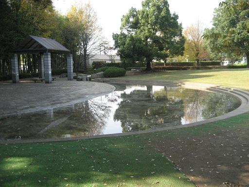 戸塚中台公園の親水施設