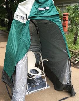 マンホールトイレ