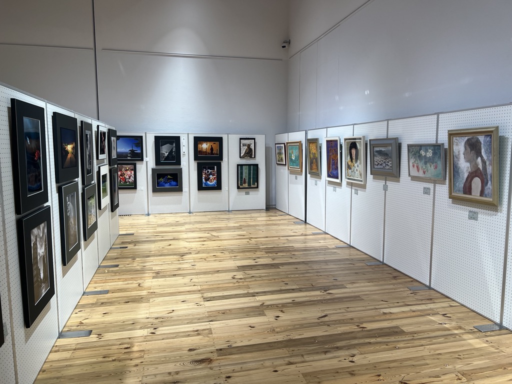 展示風景 日本画・写真