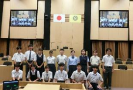 議場見学集合写真
