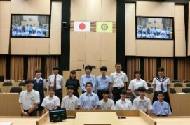議場見学集合写真