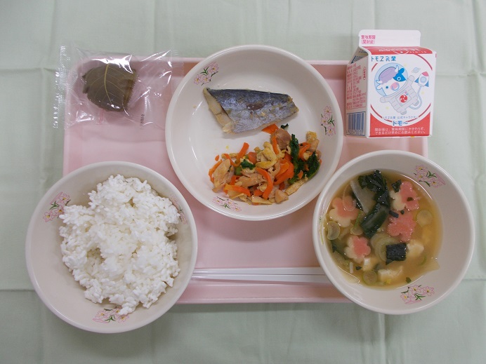 3月4日中学校献立