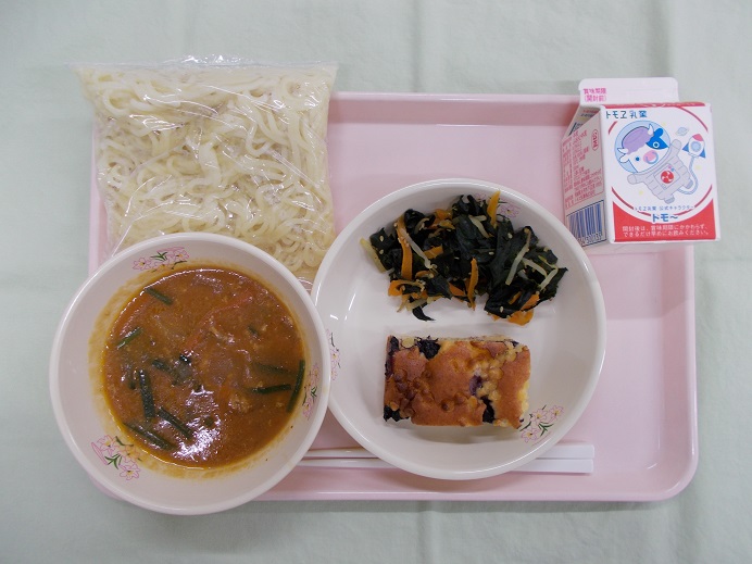 3月13日小学校献立