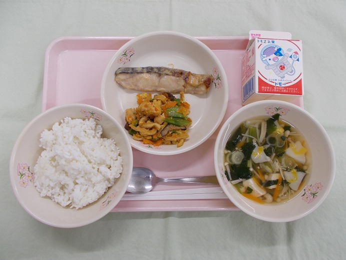 5月1日中学校献立