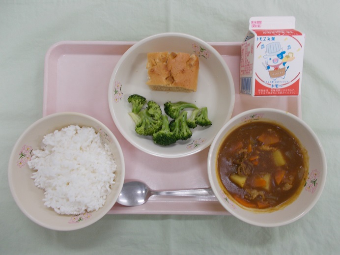 6月19日小学校AB献立