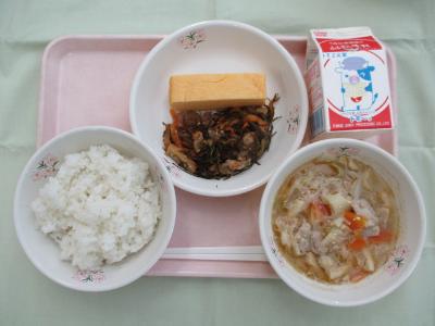 令和7年4月22日中学校給食