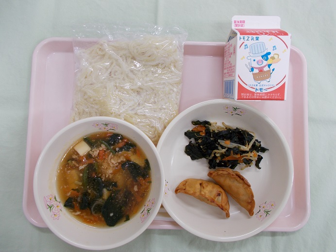 11月28日小学校献立