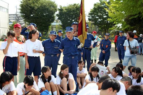 川口市総合防災訓練に参加する市長の写真2
