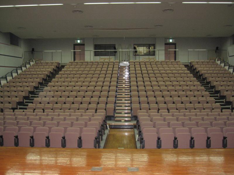 ホール（ステージ視点）