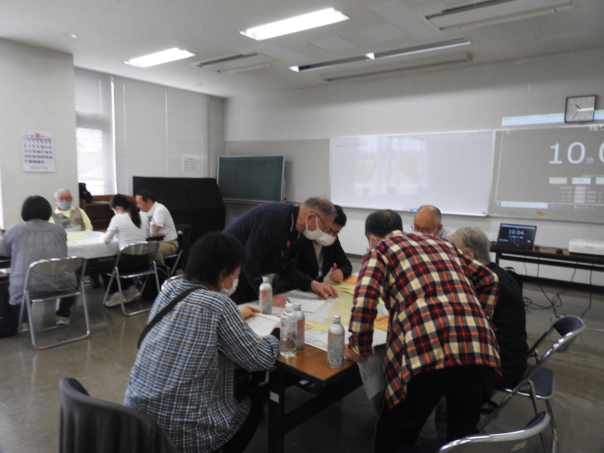 戸塚包括グループワークの様子