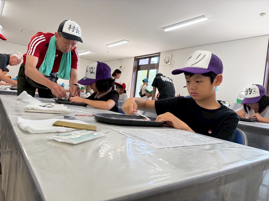 勾玉体験づくり