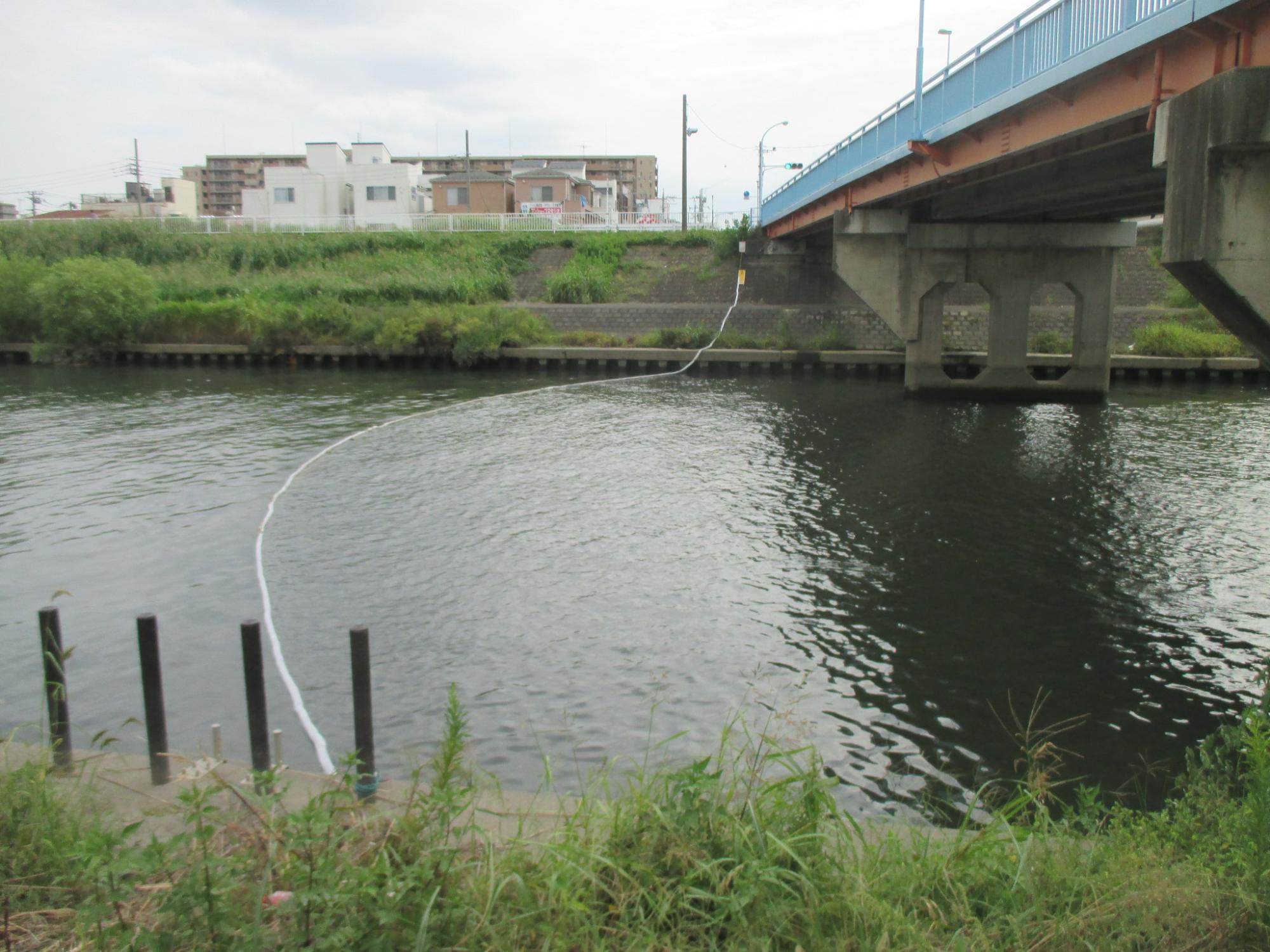 油吸着マット