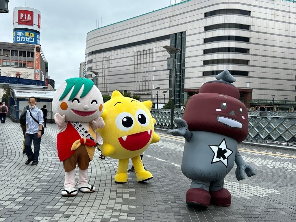 きゅぽらん　社助　ごみまる